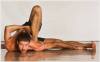 Noa-McKenna.-Hatha-Yoga-and-anatomy-of-yoga-instructor
